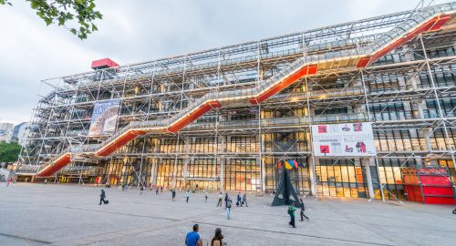 Powód do dumy. Prace Józefa Hałasa w oficjalnej kolekcji Centrum Pompidou